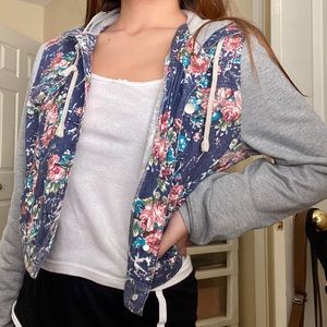CROPPED FLORAL BOMBER JACKET
